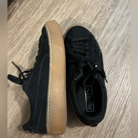 Puma Black Suede Platform - Picture 5 of 6